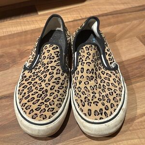 Felt cheetah print vans